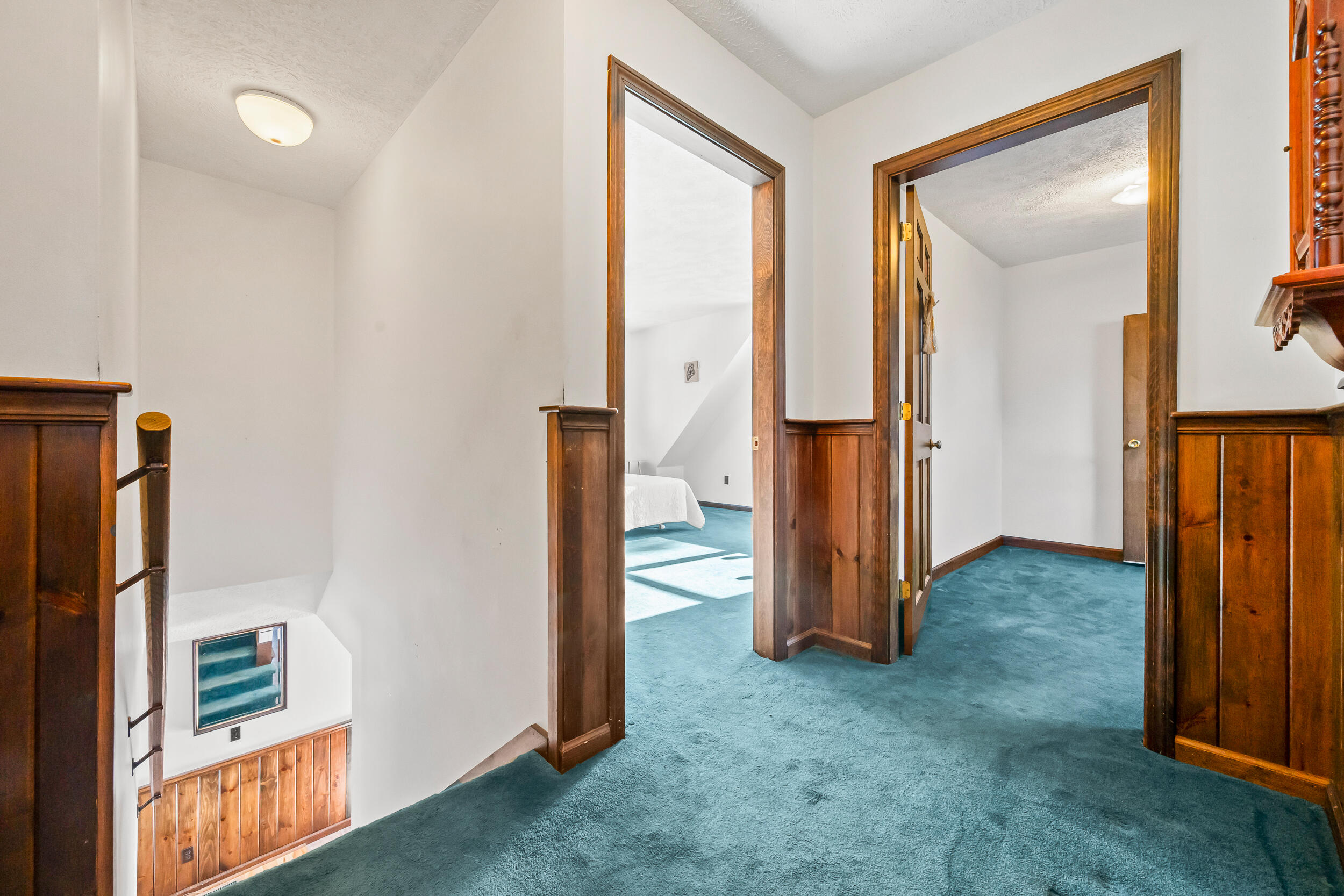 41 Stone Hedge Lane Rangeley, ME 04970 - Photo 28 of 57 Hallway