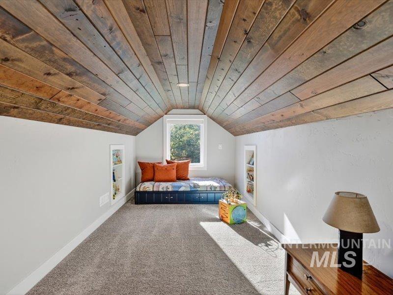 2651 Fruitvale Glendale Road Council, ID 83612 - Photo 16 of 24 Vaulted wood-finish plank ceiling with recessed lighting