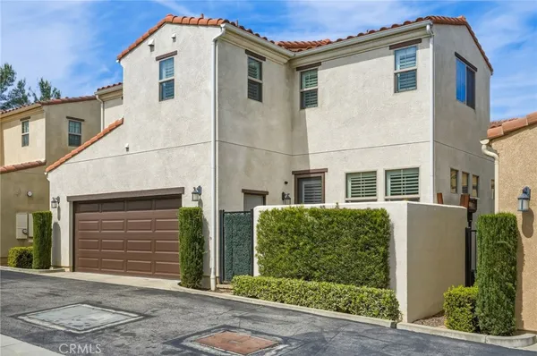 $3,700 | 11537 Amalfi Way, Porter Ranch, CA 91326