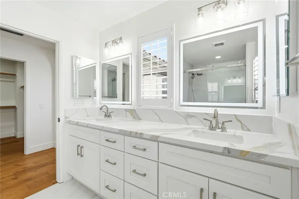 $3,700 | 11537 Amalfi Way, Porter Ranch, CA 91326