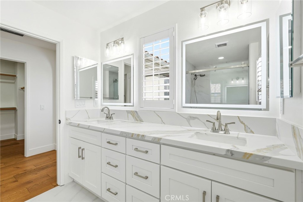 11537 Amalfi Way Porter Ranch, CA 91326 - Photo 24 of 35