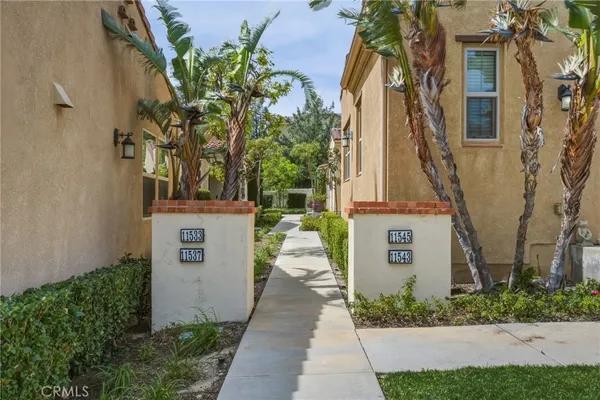 $3,700 | 11537 Amalfi Way, Porter Ranch, CA 91326