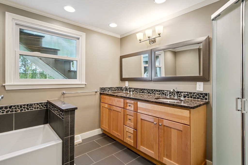 7 Pine Island Road Newbury, MA 01951 - Photo 14 of 38 Gallery Image 14