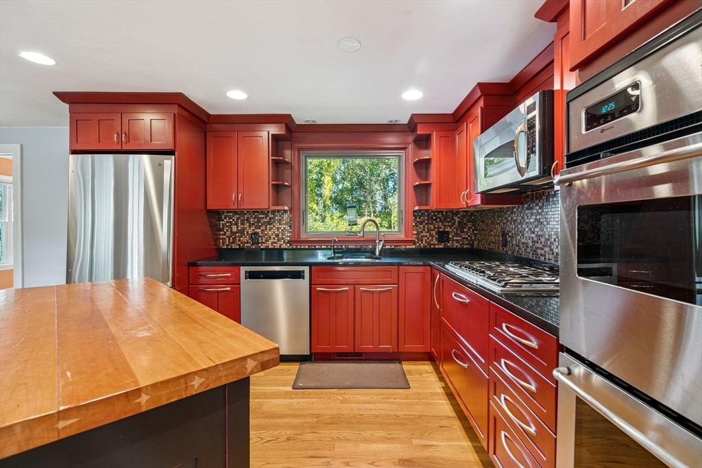 7 Pine Island Road Newbury, MA 01951 - Photo 7 of 38 Gallery Image 7