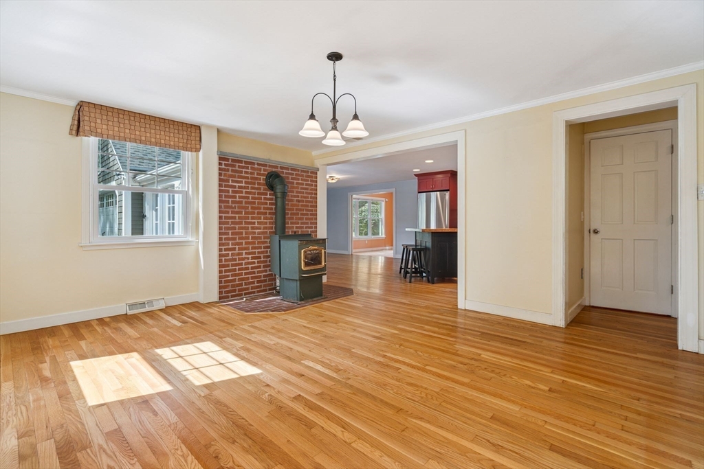 7 Pine Island Road Newbury, MA 01951 - Photo 9 of 38 Gallery Image 9