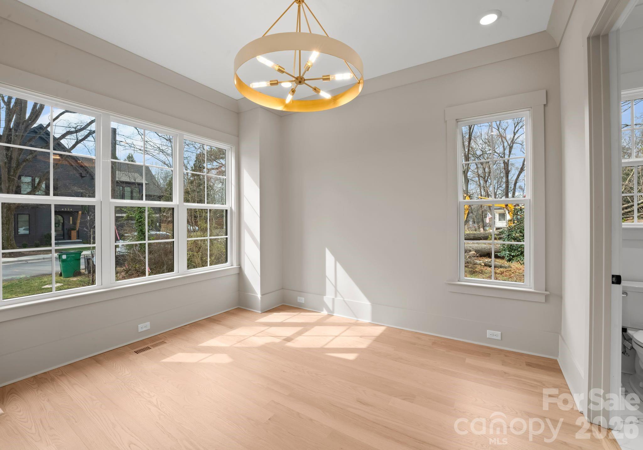 4345 Castleton Road Charlotte, NC 28211 - Photo 17 of 44