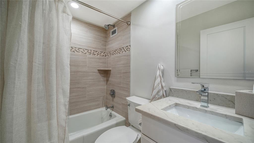 1000 Longboat Club Road, Unit 403 Longboat Key, FL 34228 - Photo 16 of 30