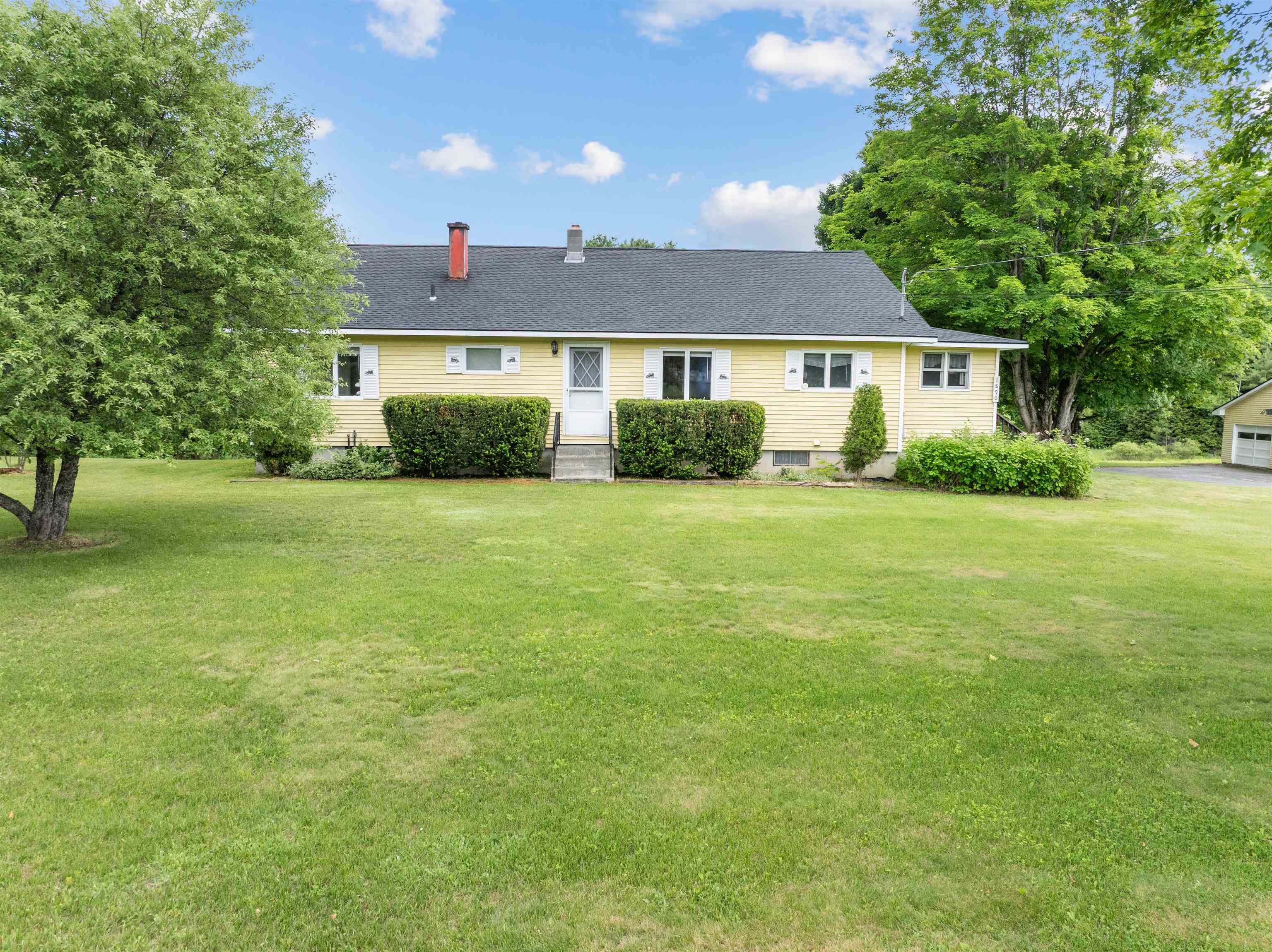 1890 Littleton Road Monroe, NH 03771 - Photo 1 of 44