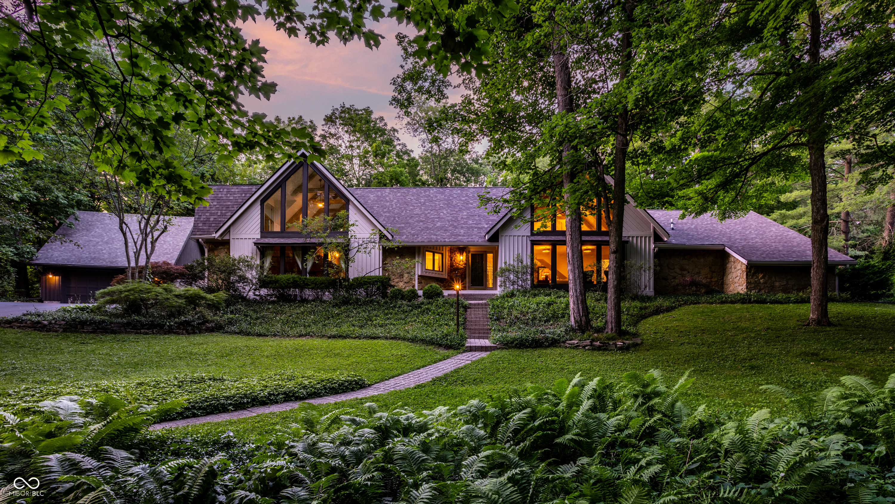 3860 Nesbitt Road Indianapolis, IN 46220 - Photo 1 of 70