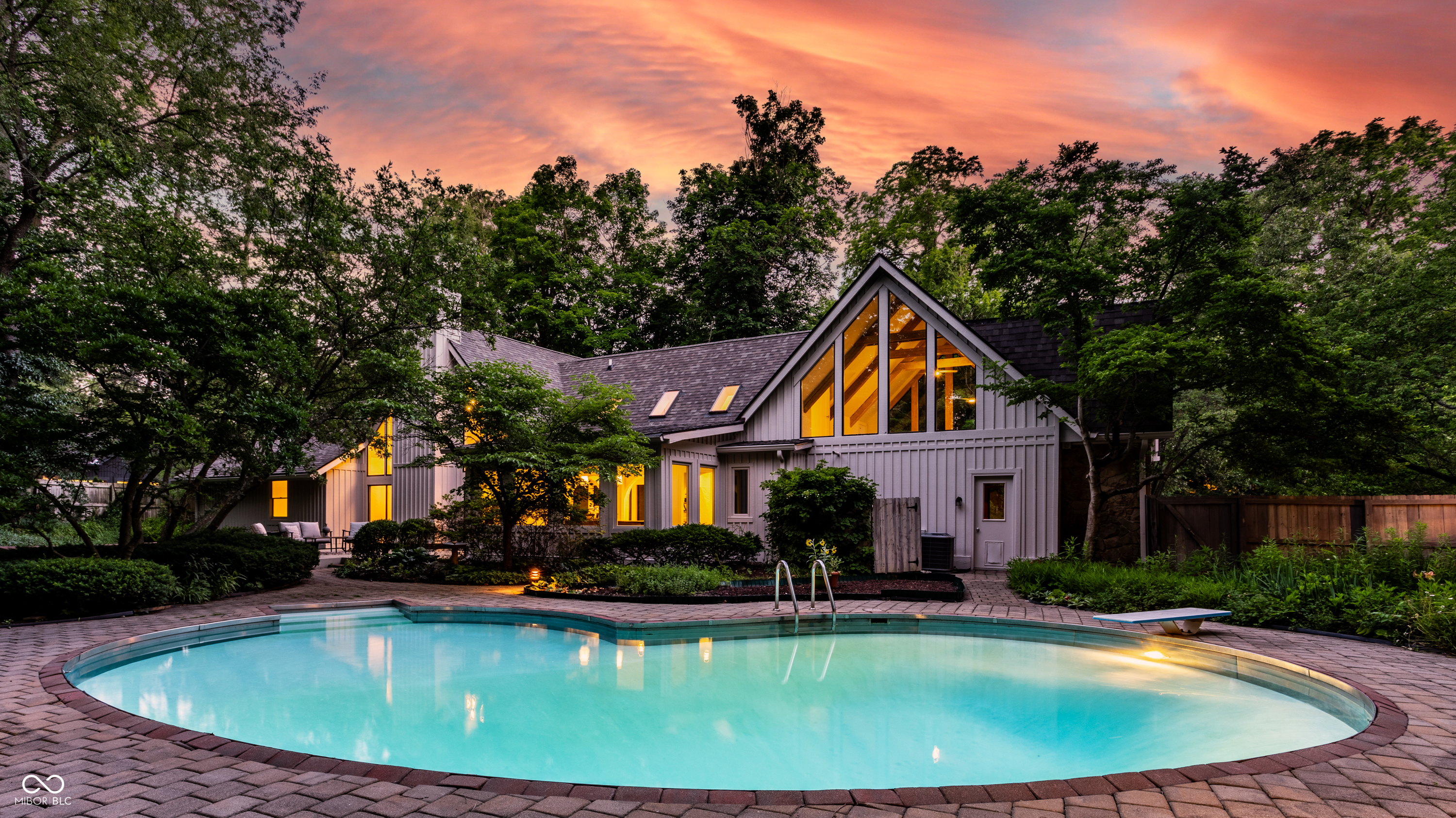 3860 Nesbitt Road Indianapolis, IN 46220 - Photo 2 of 70