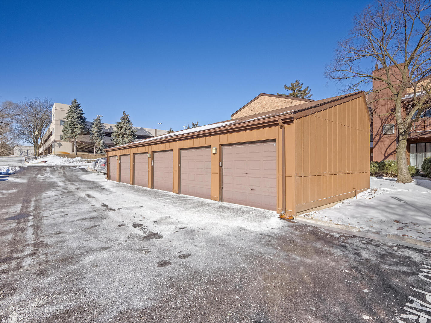 1-s055 Spring Road, Unit 2C Oak Brook, IL 60181 - Photo 31 of 32