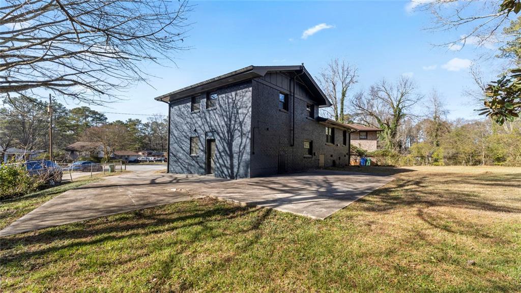 4088 Vale Court Decatur, GA 30035 - Photo 22 of 30
