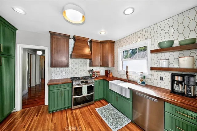 $699,999 | 1251 North Palomares Street, Pomona, CA 91767