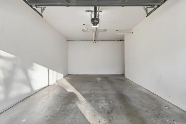 $2,300 | 224 Murcia Drive, Unit 305, Jupiter, FL 33458