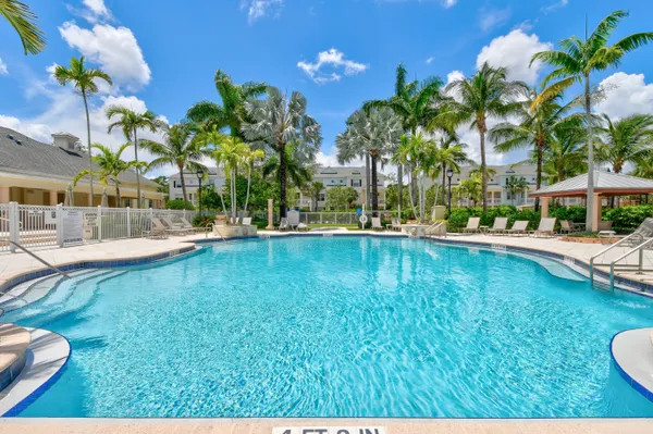 $2,300 | 224 Murcia Drive, Unit 305, Jupiter, FL 33458