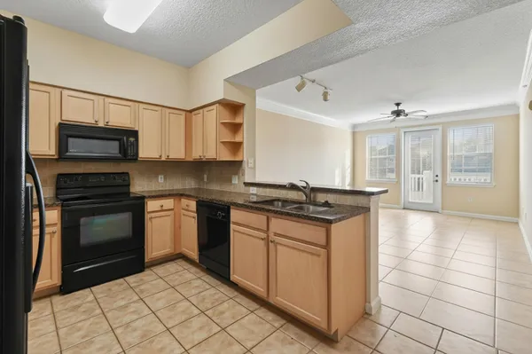 $2,300 | 224 Murcia Drive, Unit 305, Jupiter, FL 33458