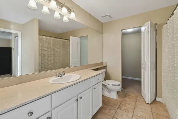 $2,300 | 224 Murcia Drive, Unit 305, Jupiter, FL 33458