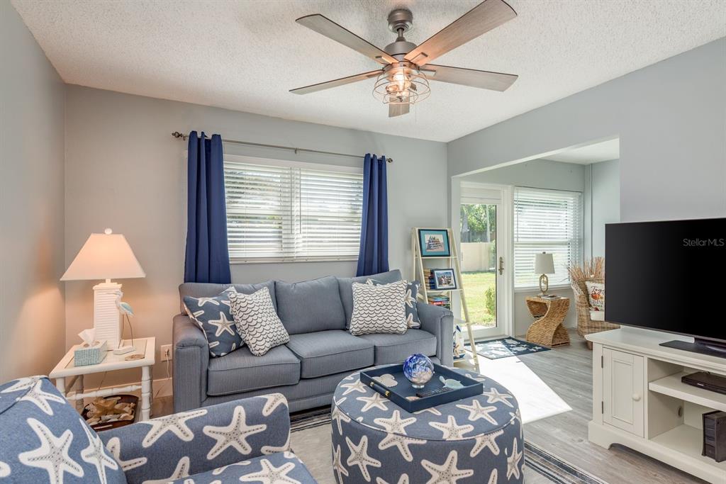 1701 Pinehurst Road, Unit 17D Dunedin, FL 34698 - Photo 11 of 29