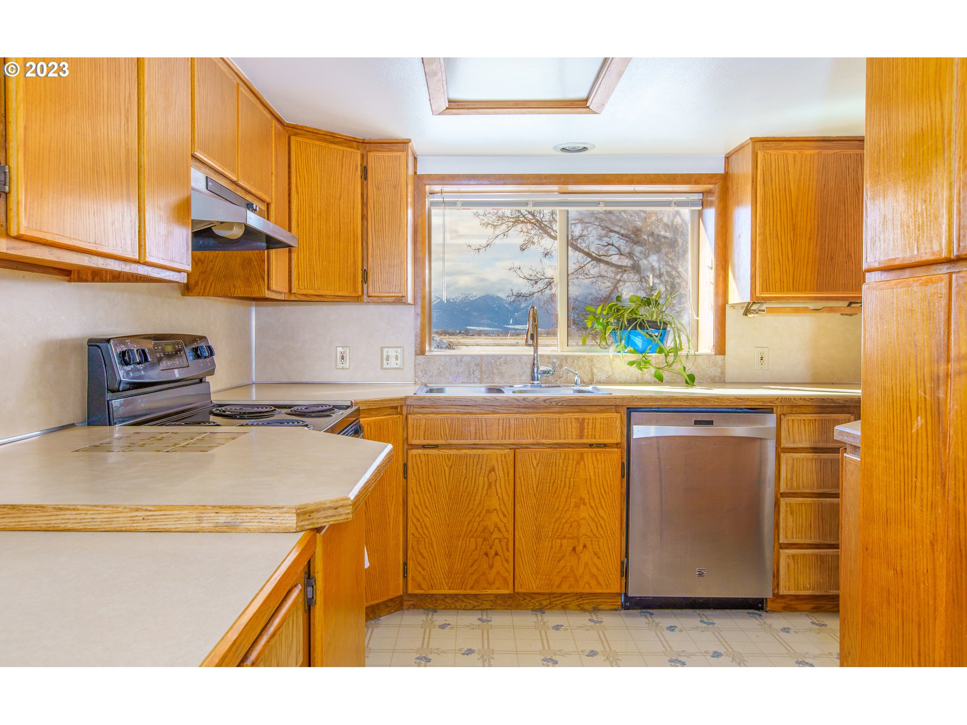 42644 Nye Road Baker City, OR 97814 - Photo 13 of 27 Gallery Image 13