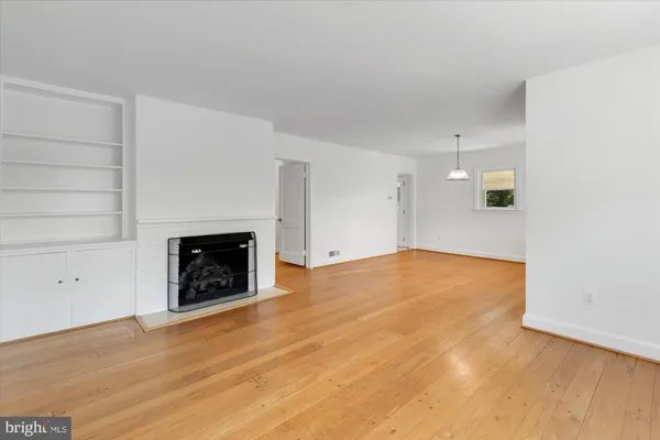 $4,500 | 6514 Ivy Hill Drive, McLean, VA 22101