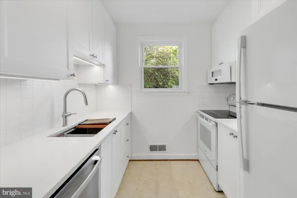 $4,500 | 6514 Ivy Hill Drive, McLean, VA 22101