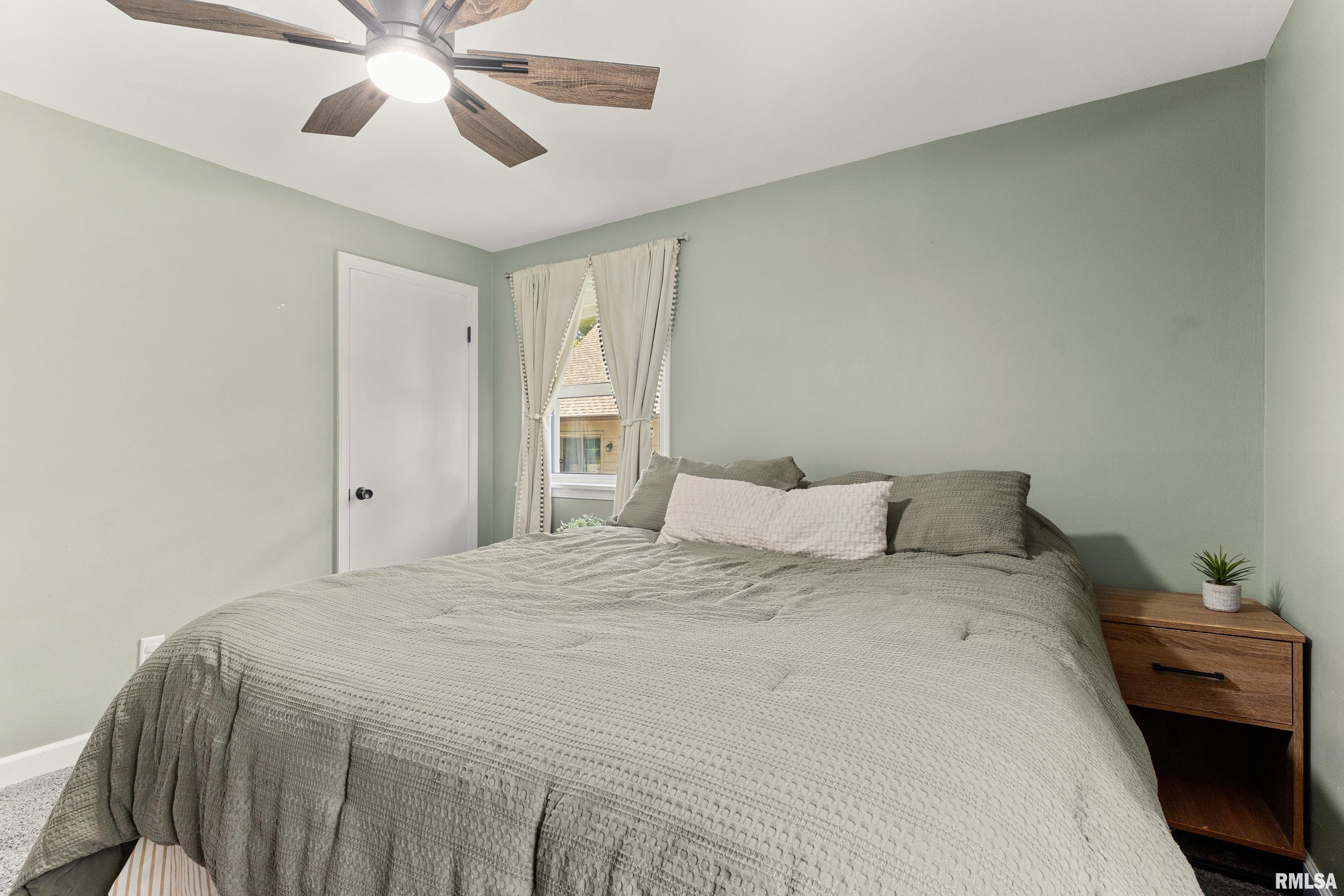 1114 South Main Street Washington, IL 61571 - Photo 16 of 38