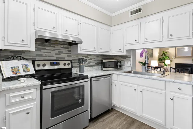 $180,000 | 805 Stallings Road, Unit 110, Taylors, SC 29687