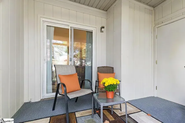 $180,000 | 805 Stallings Road, Unit 110, Taylors, SC 29687