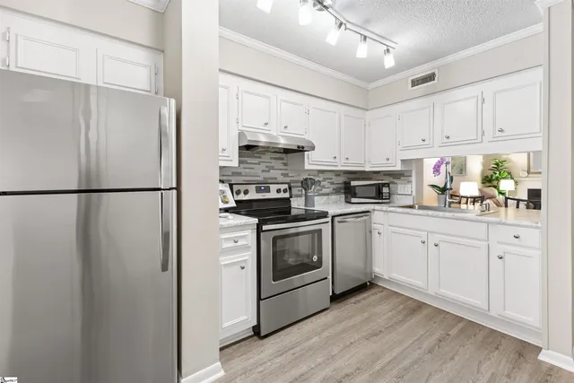 $180,000 | 805 Stallings Road, Unit 110, Taylors, SC 29687