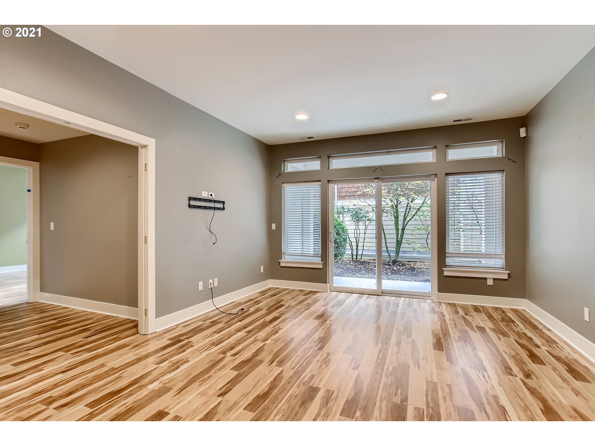 3211 Northwest Miller Road Portland, OR 97229 - Photo 18 of 31 Gallery Image 18