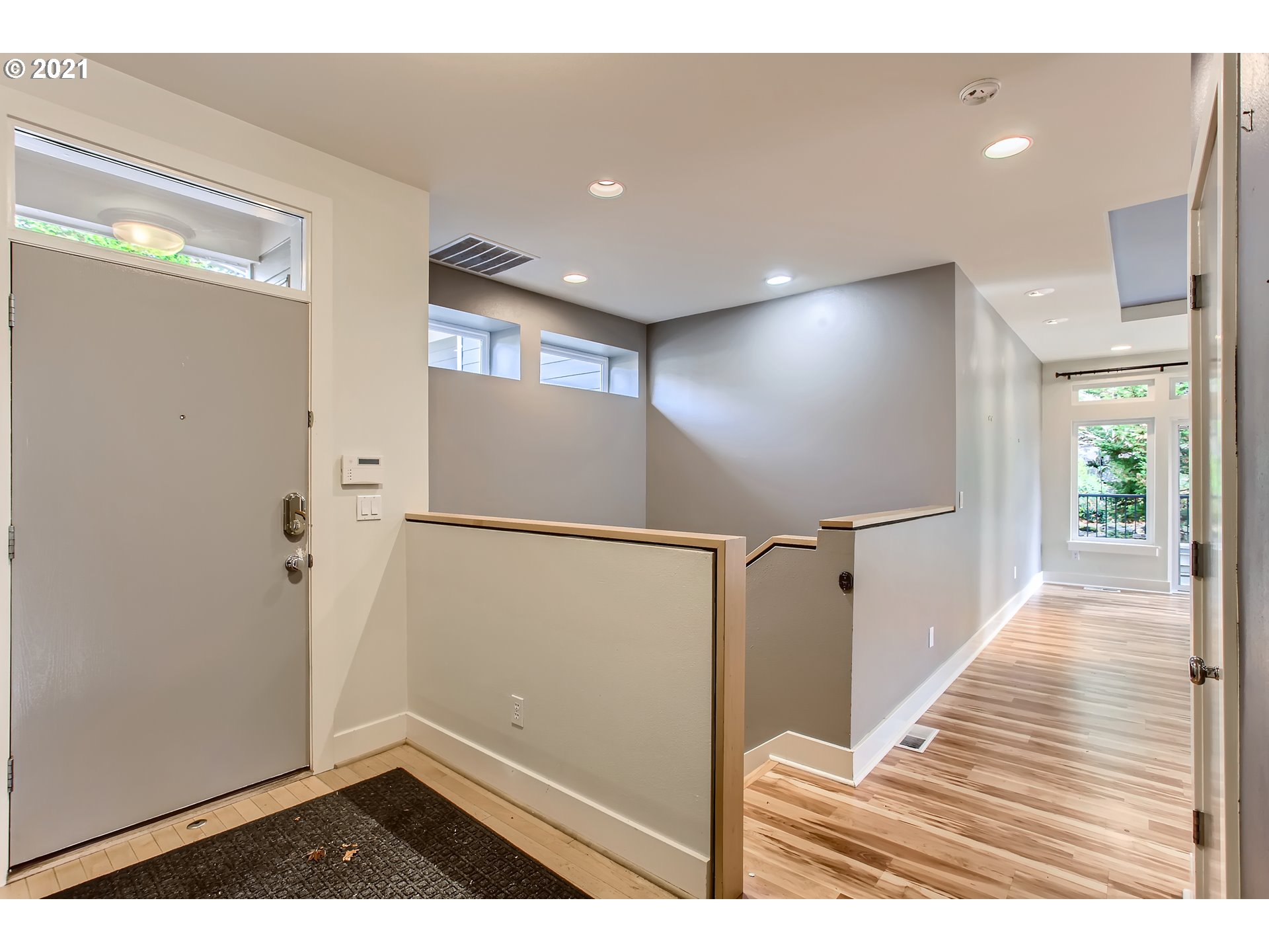 3211 Northwest Miller Road Portland, OR 97229 - Photo 3 of 31 Gallery Image 3