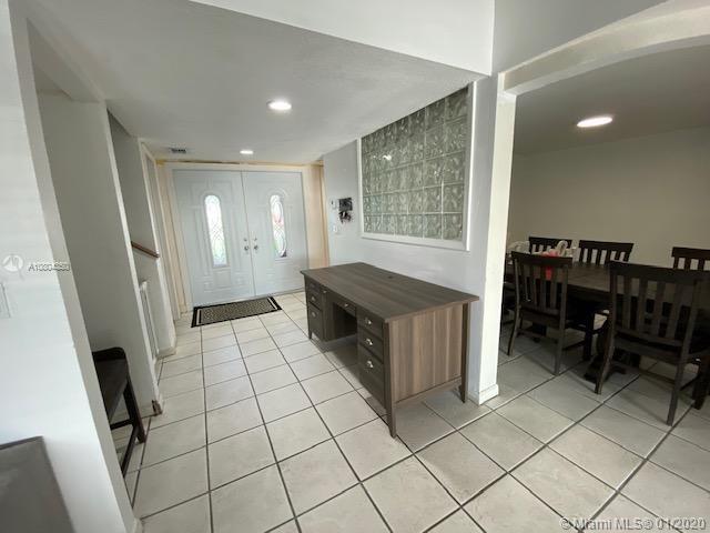 1474 Egret Road Homestead, FL 33035 - Photo 4 of 14 Gallery Image 4