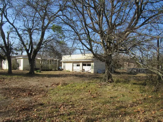 $90,000 | 212 Wilson Street, Bells, TX 75414