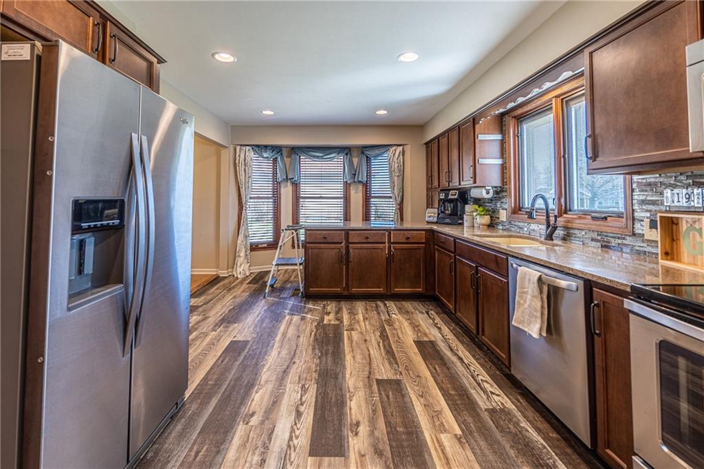 109 South Vansant Road Clinton, MO 64735 - Photo 4 of 33