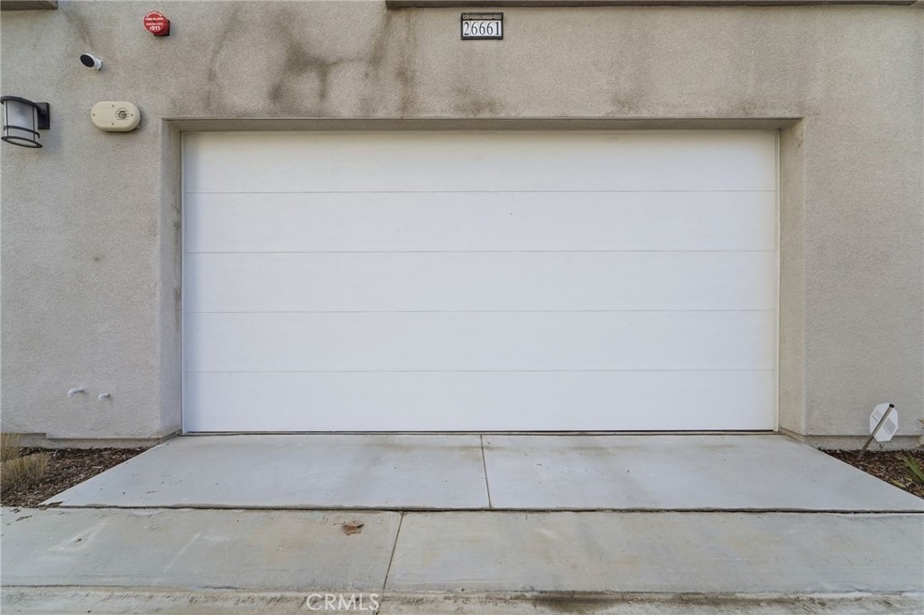 26661 Blue Hls Loop Valencia, CA 91381 - Photo 15 of 22