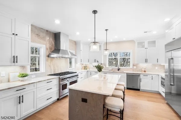 $2,399,000 | 9 Brookside Drive, Warren, NJ 07059