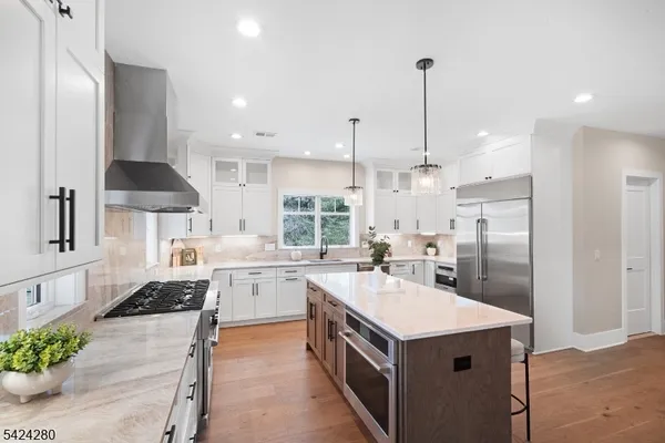 $2,399,000 | 9 Brookside Drive, Warren, NJ 07059