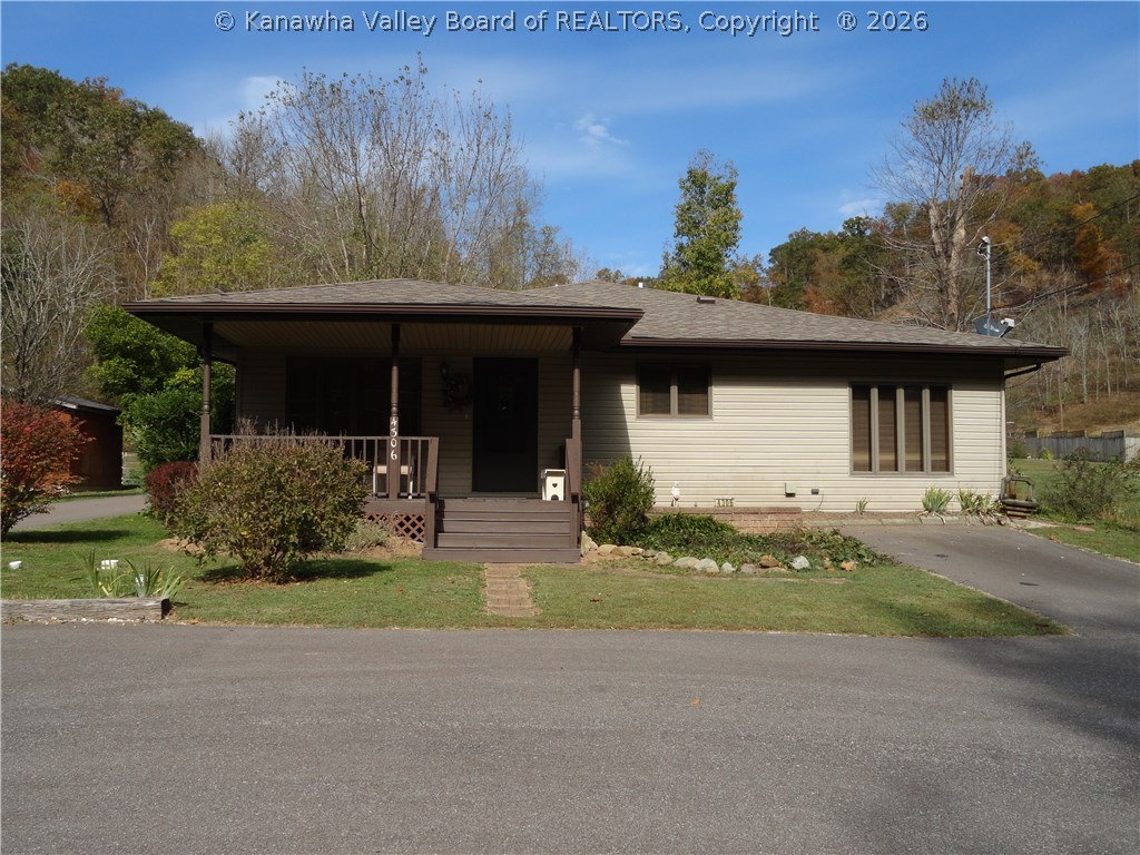 4306 16th St Road Huntington, WV 25701 - Photo 1 of 17 Gallery Image 1