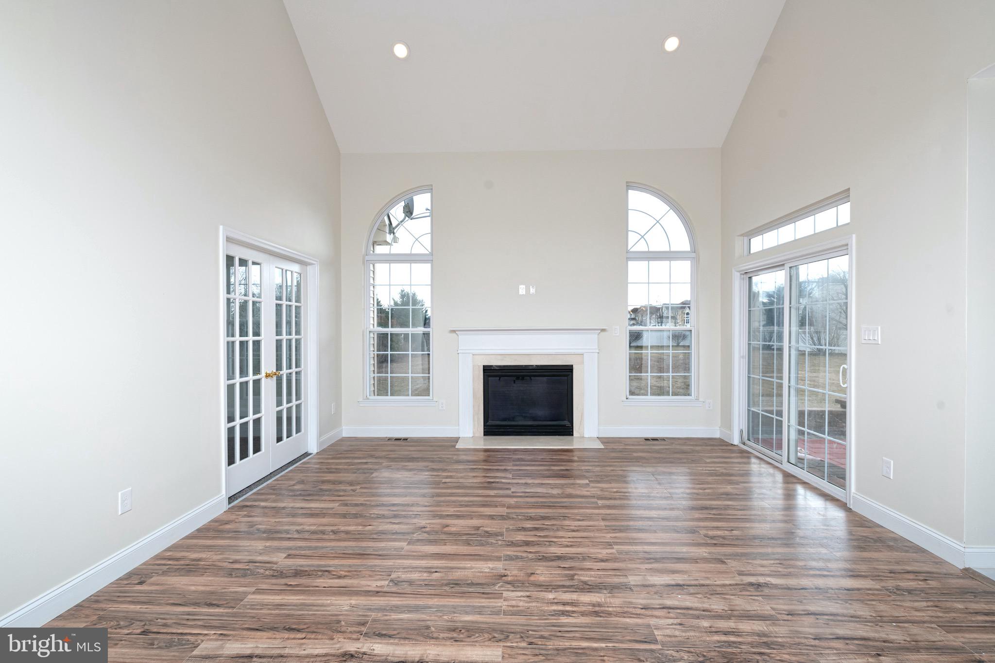 136 Desilvio Drive Sicklerville, NJ 08081 - Photo 12 of 63