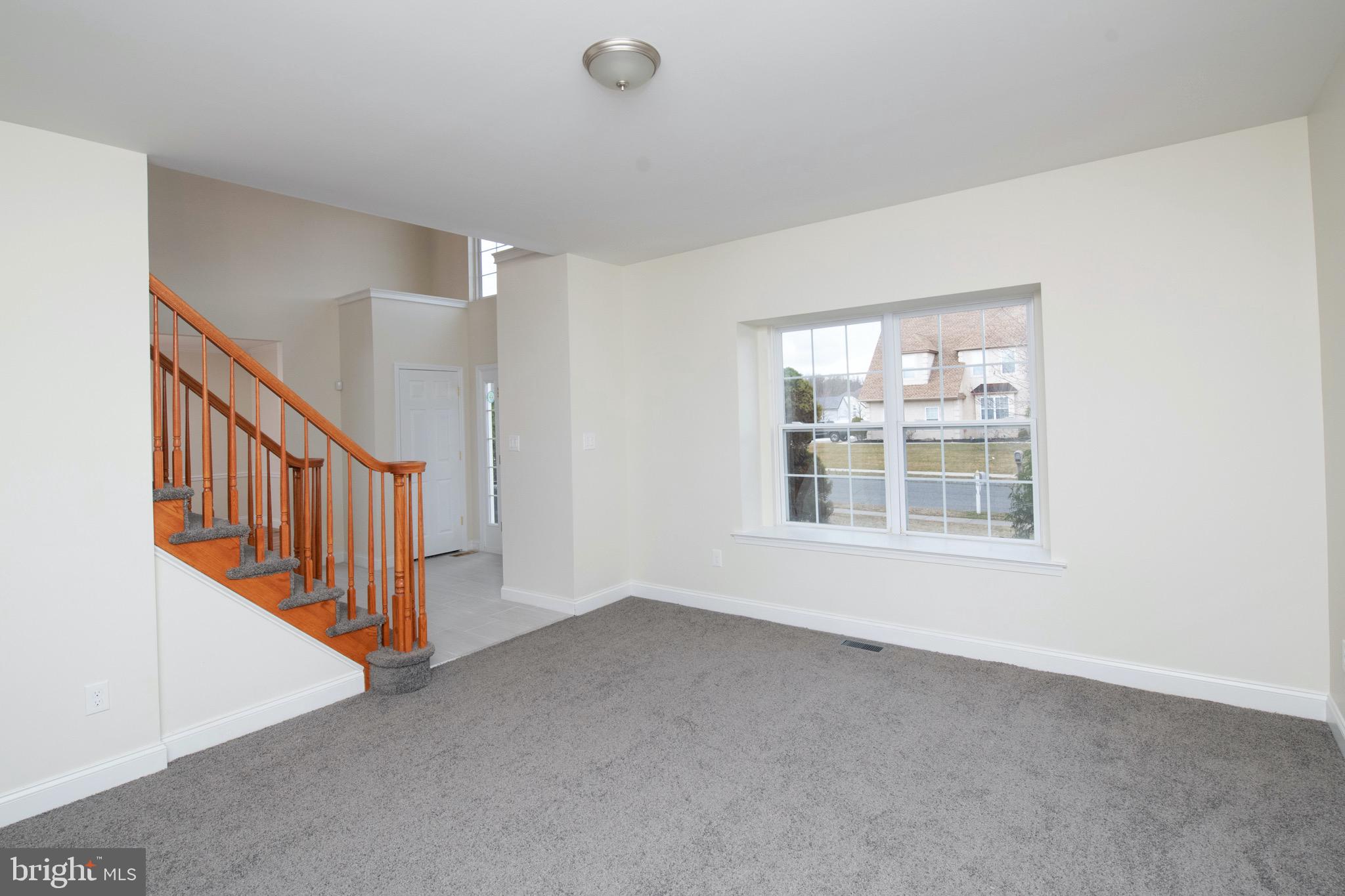 136 Desilvio Drive Sicklerville, NJ 08081 - Photo 15 of 63