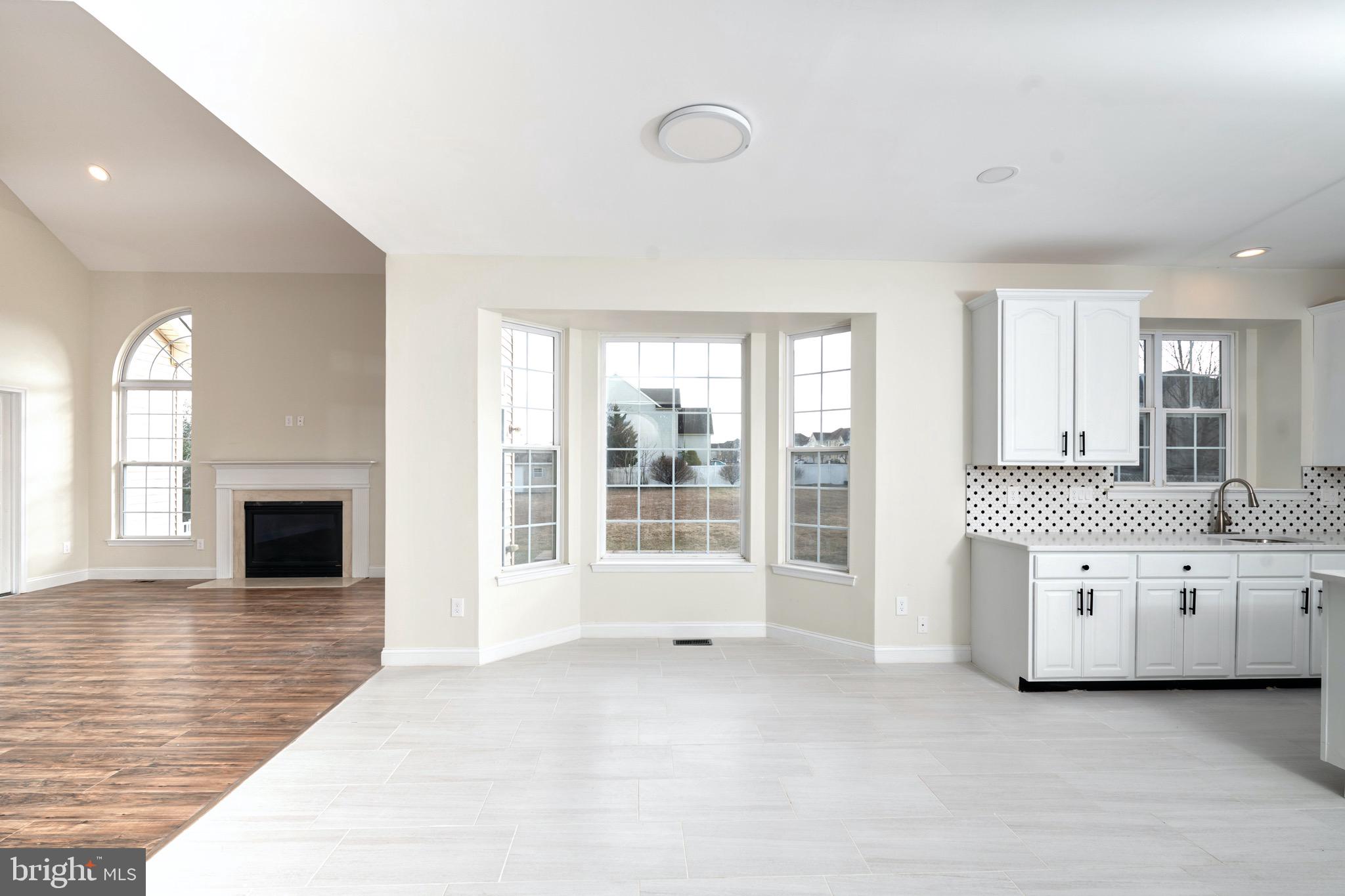 136 Desilvio Drive Sicklerville, NJ 08081 - Photo 18 of 63