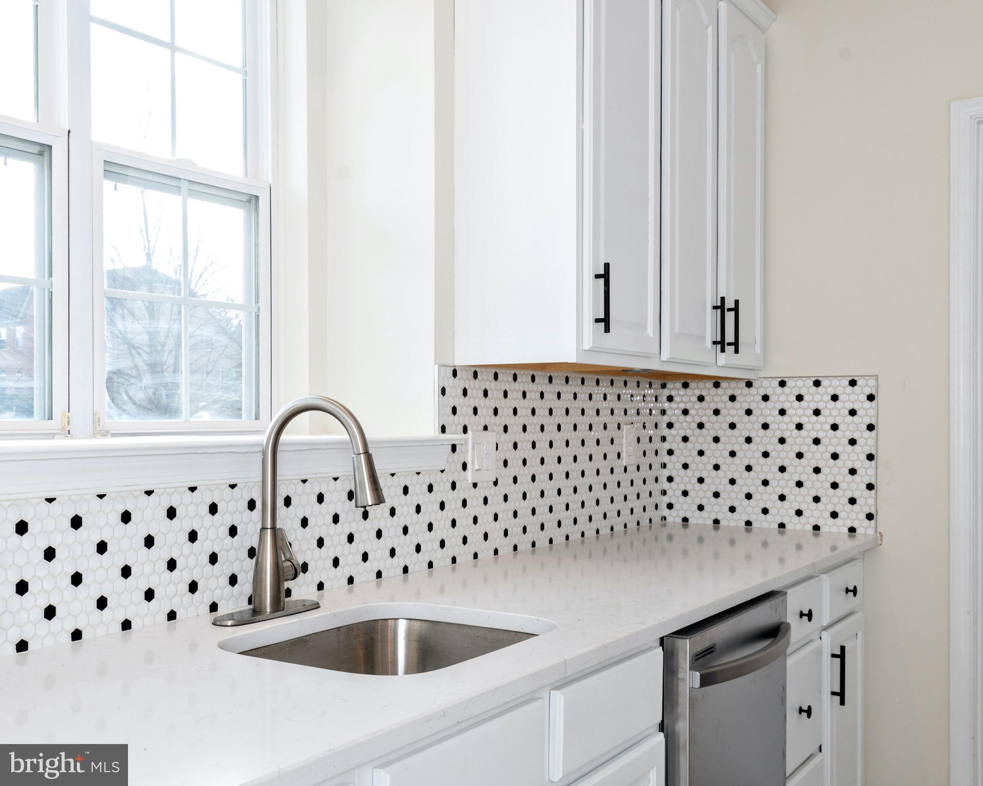 136 Desilvio Drive Sicklerville, NJ 08081 - Photo 24 of 63