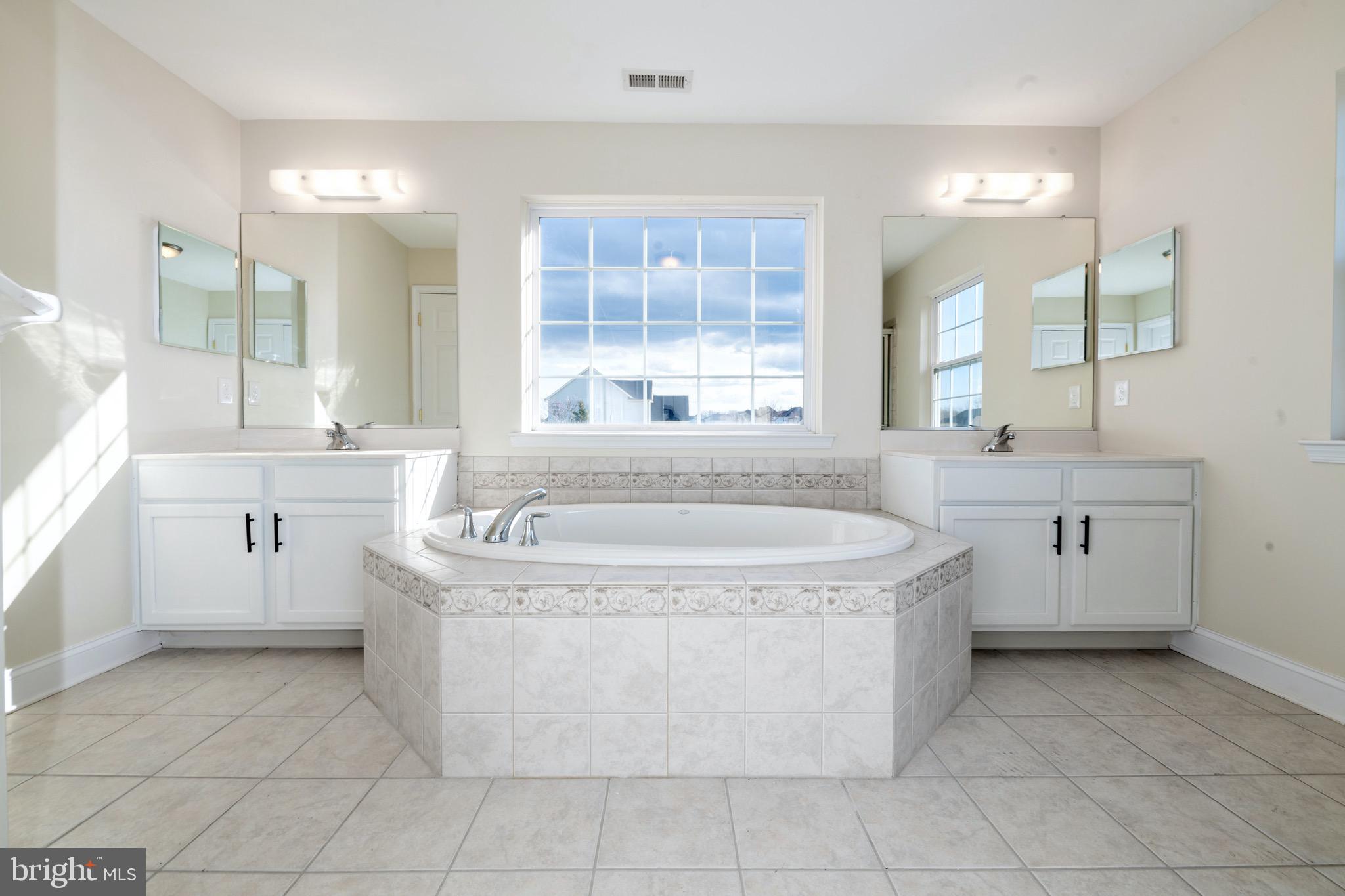 136 Desilvio Drive Sicklerville, NJ 08081 - Photo 47 of 63