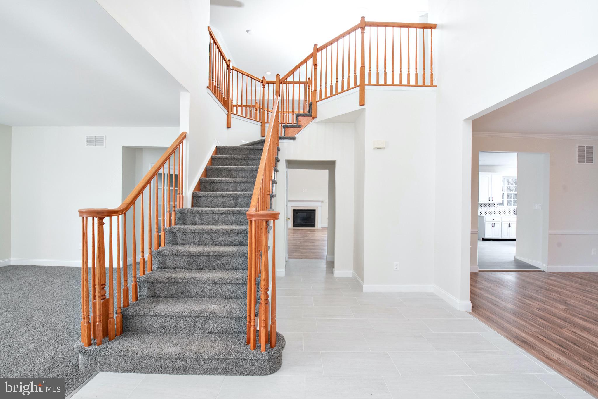 136 Desilvio Drive Sicklerville, NJ 08081 - Photo 7 of 63