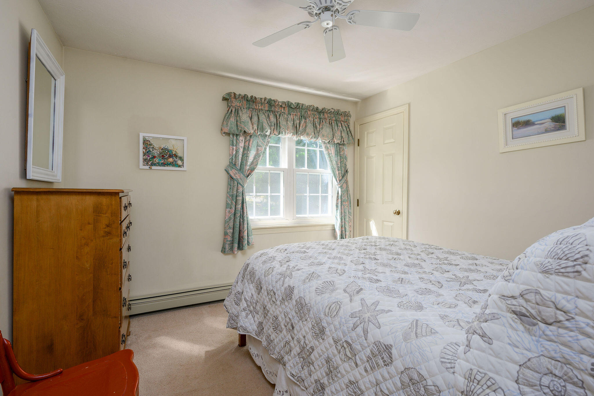 101 Oldham Road Osterville, MA 02655 - Photo 14 of 32 a bedroom with a bed and a window
