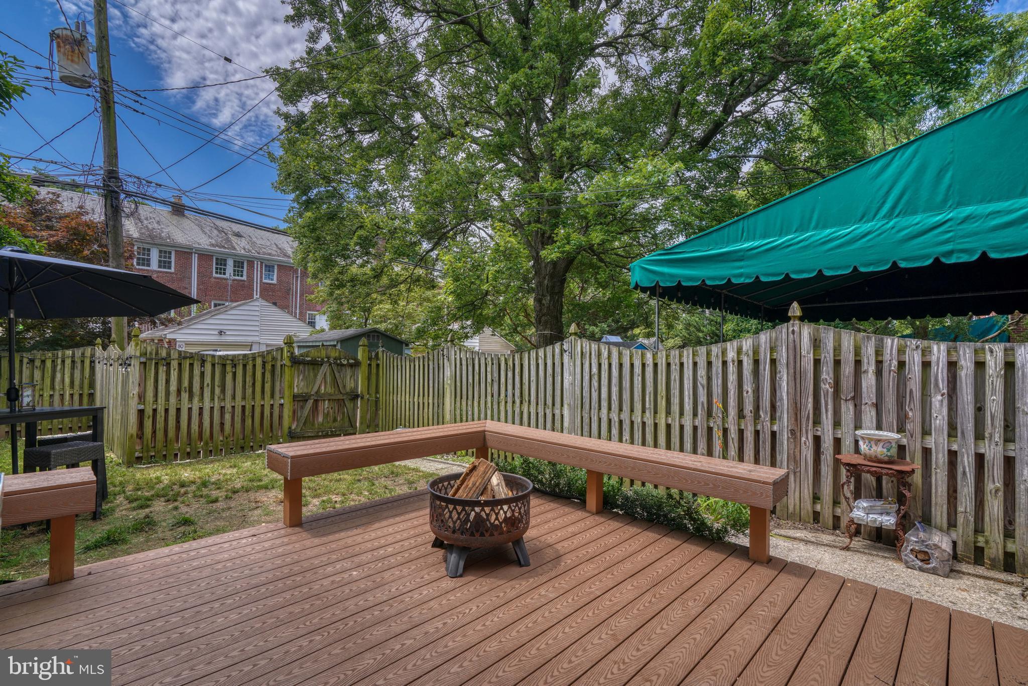 89 Murdock Road Baltimore, MD 21212 - Photo 32 of 38 Gorgeous Backyard with Composite Deck
