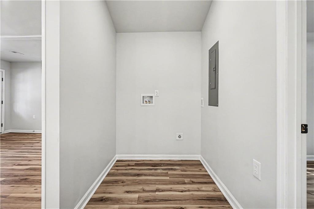 1004 Mapp Street Madison, GA 30650 - Photo 19 of 30 a view of an empty room