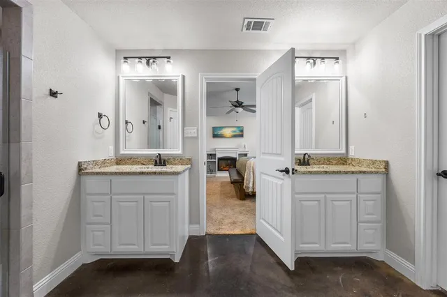 $485,000 | 113 Treys Way, Godley, TX 76044