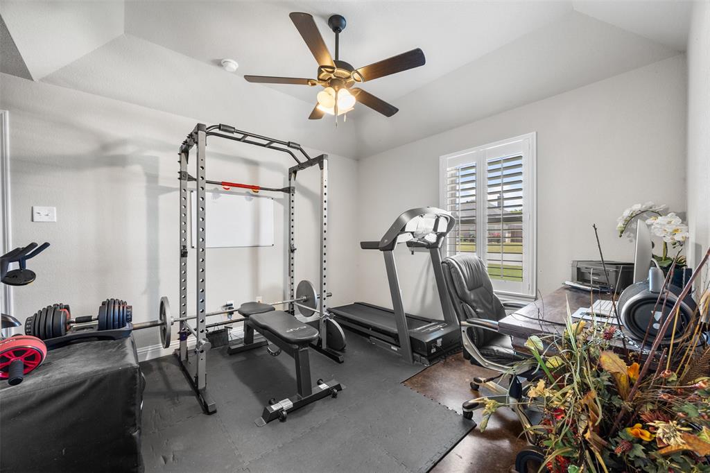 113 Treys Way Godley, TX 76044 - Photo 30 of 39 a view of a room with gym equipment