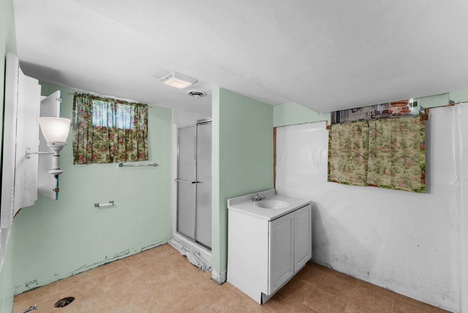 1921 33rd Street Moline, IL 61265 - Photo 16 of 22